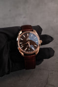 Bild in Galerie-Betrachter laden, Omega Seamaster Aqua Terra 22053412113001 Box + og. Papiere Rosegold
