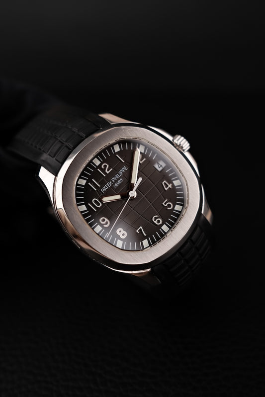 Patek Philippe Aquanaut 5165A-001 Box + og. Papiere 38mm, Rare, Service Papers