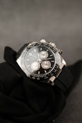 Charger l'image dans la visionneuse de la galerie, Rolex Daytona  126519LN Box + og. Papiere Whitegold NEW 08/2024 German First Buyer’s Invoice Stickered
