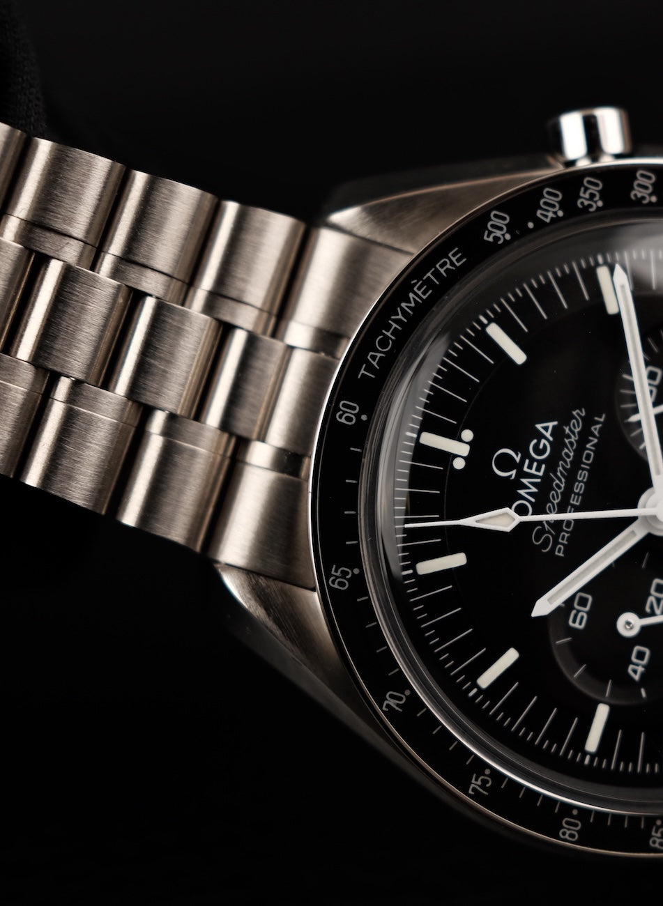 Omega Speedmaster Professional Moonwatch 31030425001001 Box + og. Papiere German Delivered, First Buyer's Invoice