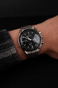 Carica l'immagine nel visualizzatore della galleria, Omega Speedmaster Professional Moonwatch 31030425001001 Box + og. Papiere German Delivered, First Buyer's Invoice
