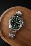 Cargar la imagen en la vista de la galería, Rolex Submariner Date "Hulk" 2014 116610LV Box + og. Papiere LC EU
