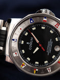 Bild in Galerie-Betrachter laden, Corum Admiral's Cup 982.530.20 Box + og. Papiere
