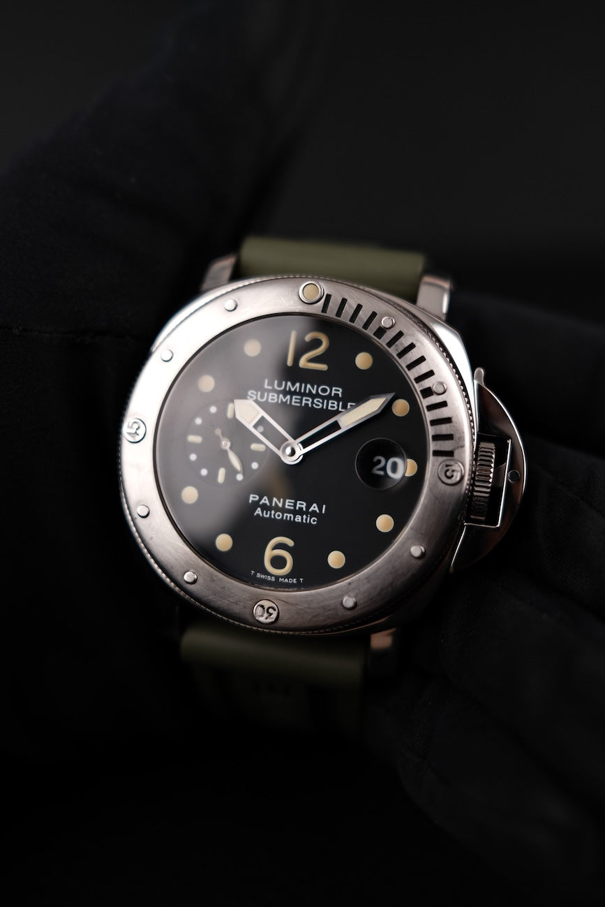 Panerai Luminor Submersible PAM00024 Box + og. Papiere D-Series, German Delivered