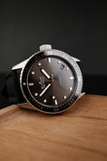 Carica l'immagine nel visualizzatore della galleria, Blancpain Fifty-Fathoms Bathyscaphe 5000-1110-B52A Box + og. Papiere First Buyer's Invoice, German Delivered
