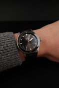 Cargar la imagen en la vista de la galería, Blancpain Fifty-Fathoms Bathyscaphe 5000-1110-B52A Box + og. Papiere First Buyer's Invoice, German Delivered
