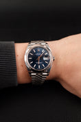 Charger l'image dans la visionneuse de la galerie, Rolex Datejust 41 126334  Box + og. Papiere Blue Stick Dial New Stickered 2024
