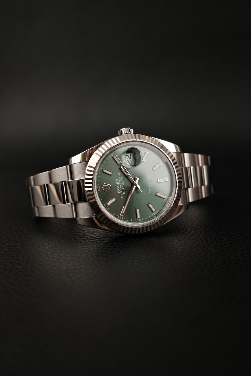 Rolex Datejust 41 Mintgreen 126334 Box + og. Papiere Oyster