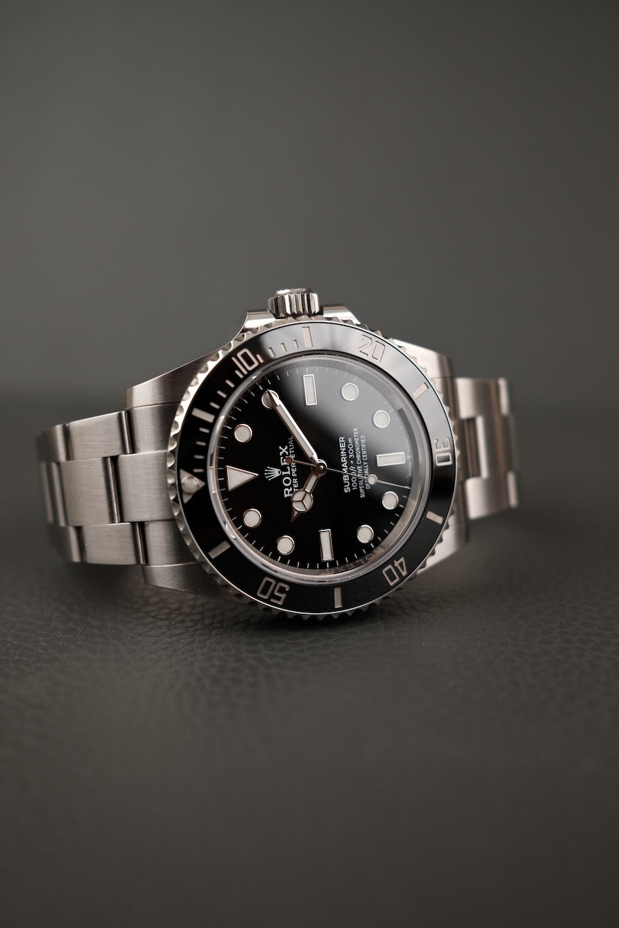 Rolex Submariner (No Date) 124060 Box + og. Papiere