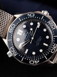 Load image into Gallery viewer, Omega Seamaster Diver 300 M 21030422003002 Box + og. Papiere James Bond 60th Anniversary Special Edition, New, German Delivered, Partly Stickered
