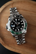 Load image into Gallery viewer, Rolex GMT-Master II 126720VTNR Box + og. Papiere "Sprite", Jubilee
