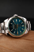 Load image into Gallery viewer, Rolex Milgauss  116400GV Box + og. Papiere Blue Dial, LC100, First Buyer's Invoice
