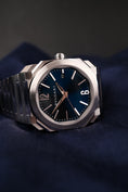 Bild in Galerie-Betrachter laden, Bulgari Octo Solotempo 38mm 102429 Box + og. Papiere Blue Dial
