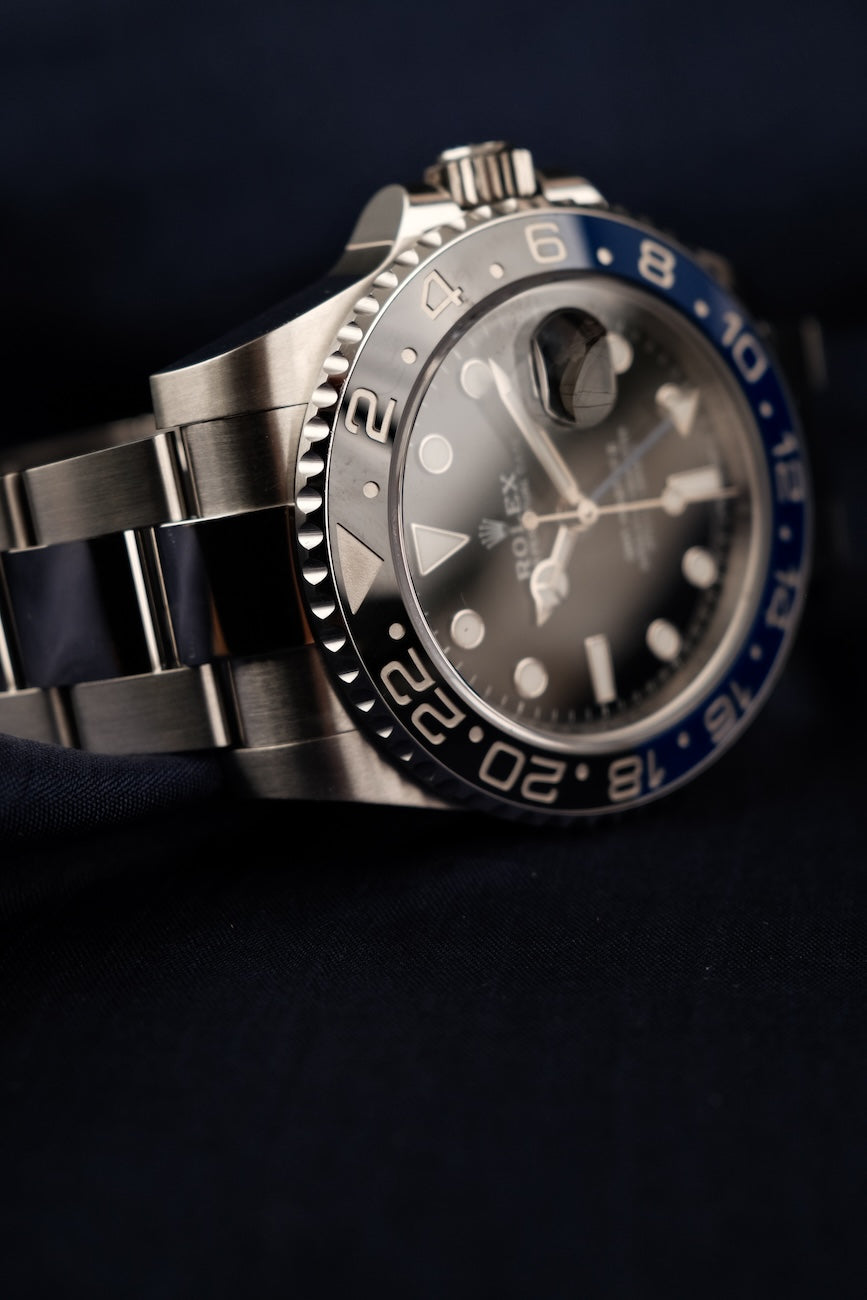 Rolex GMT-Master II "Batman" 116710BLNR Box + og. Papiere LC 100 German Delivered