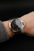 Carica l'immagine nel visualizzatore della galleria, Panerai Luminor 8 Days PAM00795 Box + og. Papiere
