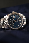 Bild in Galerie-Betrachter laden, Rolex Datejust 41 126334 Box + og. Papiere Blue Stick Dial, Rolex Service 2024
