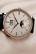 Charger l'image dans la visionneuse de la galerie, A. Lange und Söhne Saxonia  384026 Box + og. Papiere Moonphase, White Gold, German Delivered
