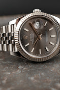 Carica l'immagine nel visualizzatore della galleria, Rolex Datejust 41  126334 Box + og. Papiere Grey Rhodium Dial Jubilee Bracelet
