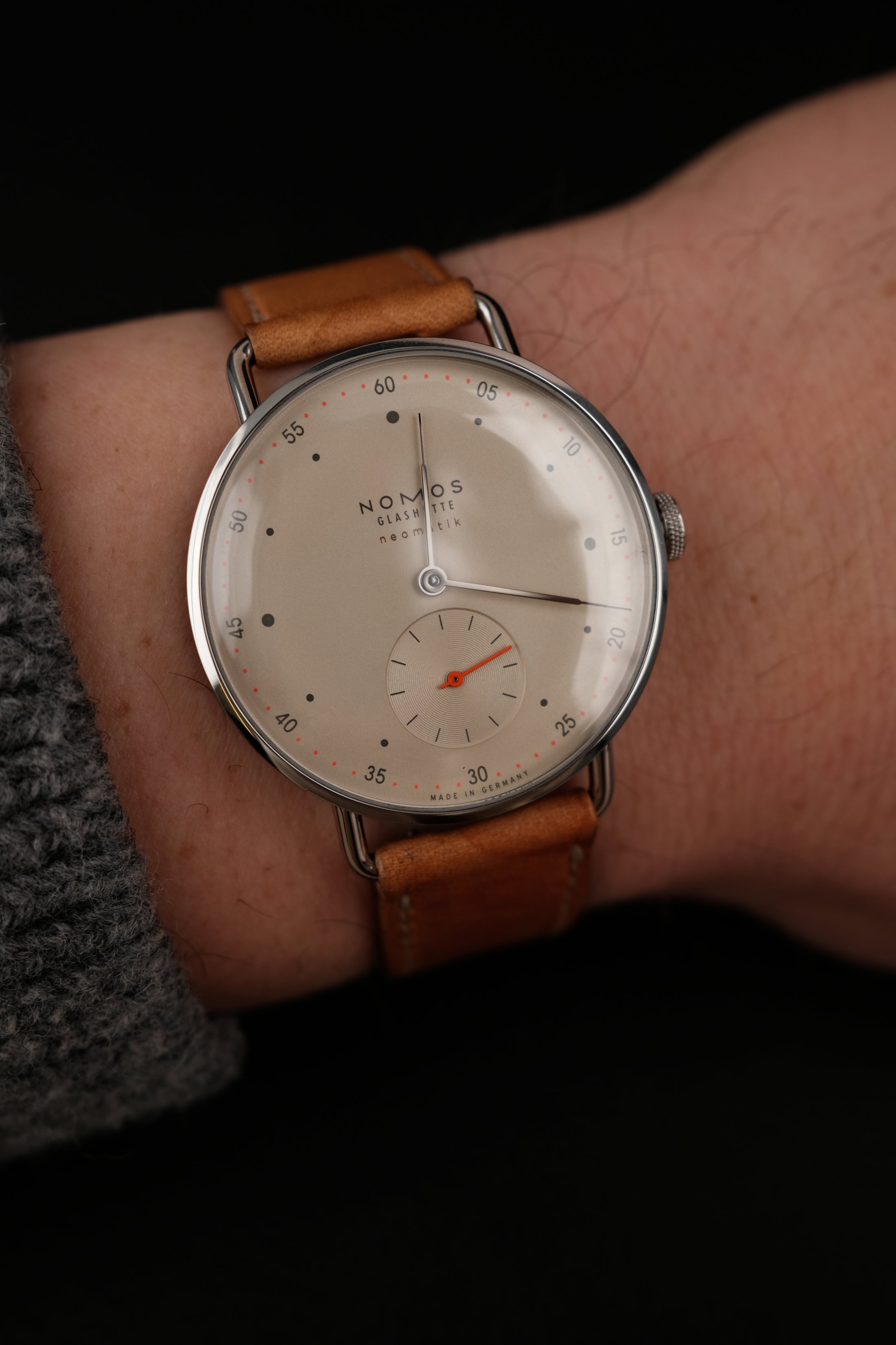 Nomos Metro Neomatik 1107 Box + og. Papiere