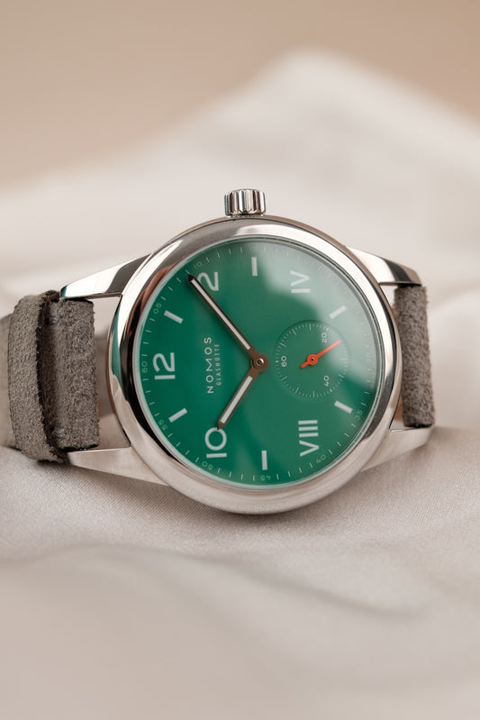 Nomos Club Campus Electric Green 715 Box + og. Papiere