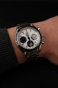 Load image into Gallery viewer, Omega Speedmaster Date 32330404004001 Box + og. Papiere LC DE
