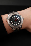 Load image into Gallery viewer, Omega Seamaster Professional Chronometer 21030422001002 Box + og. Papiere "Nekton"
