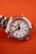 Load image into Gallery viewer, Omega Seamaster Planet Ocean 600M 21530442104001 Box + og. Papiere Orange, German Delivered
