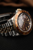 Cargar la imagen en la vista de la galería, Rolex GMT-Master Rootbeer 16753 Box Nipple Tritium Dial Tiger Eye Jubilee
