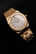 Carica l'immagine nel visualizzatore della galleria, Audemars Piguet Royal Oak Jumbo 15202BA Box + og. Papiere 125th Anniversary Edition 2000 Collector´s Set First Edition
