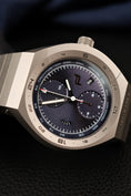 Bild in Galerie-Betrachter laden, Porsche Design Monobloc Actuator GMT 6030602003 Box + og. Papiere German Delivered, First Buyer's Invoice
