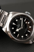 Charger l'image dans la visionneuse de la galerie, Tudor Black Bay 41 79540 Box + og. Papiere Steel Bracelet
