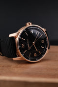 Bild in Galerie-Betrachter laden, Audemars Piguet Code 1159 15210OR.OO.A002KB.01 Box + og. Papiere Rosegold Black Dial 41mm
