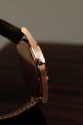 Load image into Gallery viewer, Patek Philippe Calatrava 5196R-001 Box + og. Papiere 18k Rosegold
