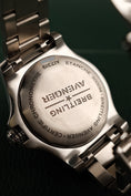 Load image into Gallery viewer, Breitling Avenger Seawolf A17319 Box + og. Papiere Automatic 45
