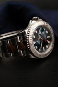 Carica l'immagine nel visualizzatore della galleria, Rolex Yachtmaster 40 126622 Box + og. Papiere Blue Dial
