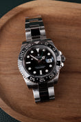 Load image into Gallery viewer, Rolex GMT-Master II 116710LN Box + og. Papiere Rectangular Dial, Rolex Service 2012
