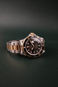 Bild in Galerie-Betrachter laden, Rolex Submariner 16613 Box + og. Papiere Black Dial LC 100
