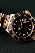 Bild in Galerie-Betrachter laden, Rolex Submariner 16613 Box + og. Papiere Black Dial LC 100
