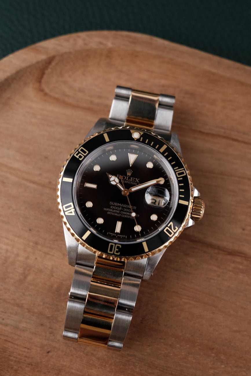 Rolex Submariner 16613 Box + og. Papiere Black Dial LC 100