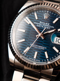 Bild in Galerie-Betrachter laden, Rolex Datejust 36 126234 Box + og. Papiere Blue Motif Dial
