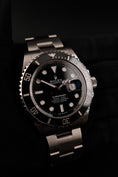 Carica l'immagine nel visualizzatore della galleria, Rolex Submariner Date 126610LN Box + og. Papiere NEW BOX, 2025, 99% New
