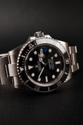 Bild in Galerie-Betrachter laden, Rolex Submariner Date 126610LN Box + og. Papiere NEW BOX, 2025, 99% New
