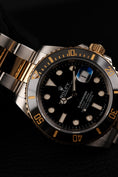 Cargar la imagen en la vista de la galería, Rolex Submariner Date 126613LN Box + og. Papiere S/G 18k, Black Dial
