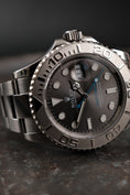 Carica l'immagine nel visualizzatore della galleria, Rolex Yacht-Master 40 116622 Box + og. Papiere Rhodium Grey, Rolex Service 2022
