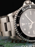 Bild in Galerie-Betrachter laden, Rolex Submariner No Date 14060M Box + og. Papiere Two-Liner Collector´s Set incl. First Buyer´s Invoice LC 100
