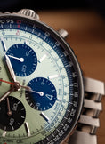 Charger l'image dans la visionneuse de la galerie, Breitling Navitimer 1 B01 Chronograph 43 AB0138241L1P1 Box + og. Papiere Green Dial, First Buyer's Invoice, German Delivered
