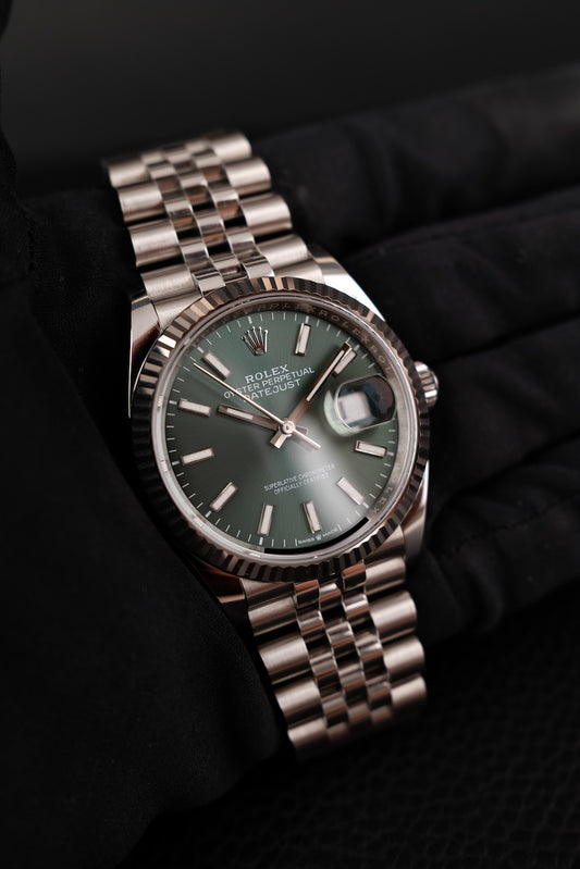 Rolex Datejust 36 126234 Box + og. Papiere Mint Green Stick Dial