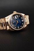 Cargar la imagen en la vista de la galería, Rolex Day-Date 36 18038 Yellow Gold, Blue Vignette Diamond Dial
