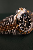 Bild in Galerie-Betrachter laden, Rolex GMT-Master II 126713GRNR Box + og. Papiere S/G, Bruce Wayne
