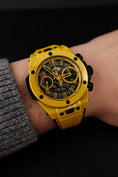 Cargar la imagen en la vista de la galería, Hublot Big Bang Unico 441.CY.471Y.RX Box + og. Papiere Yellow Magic, Limited Edition 250 Pieces, First Buyer's Invoice
